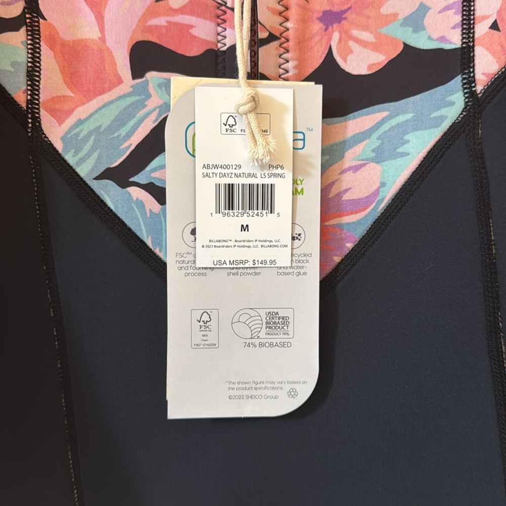 NWT Billabong Floral Black and Pink Women’s Wetsuit - Medium - Picture 4 of 4